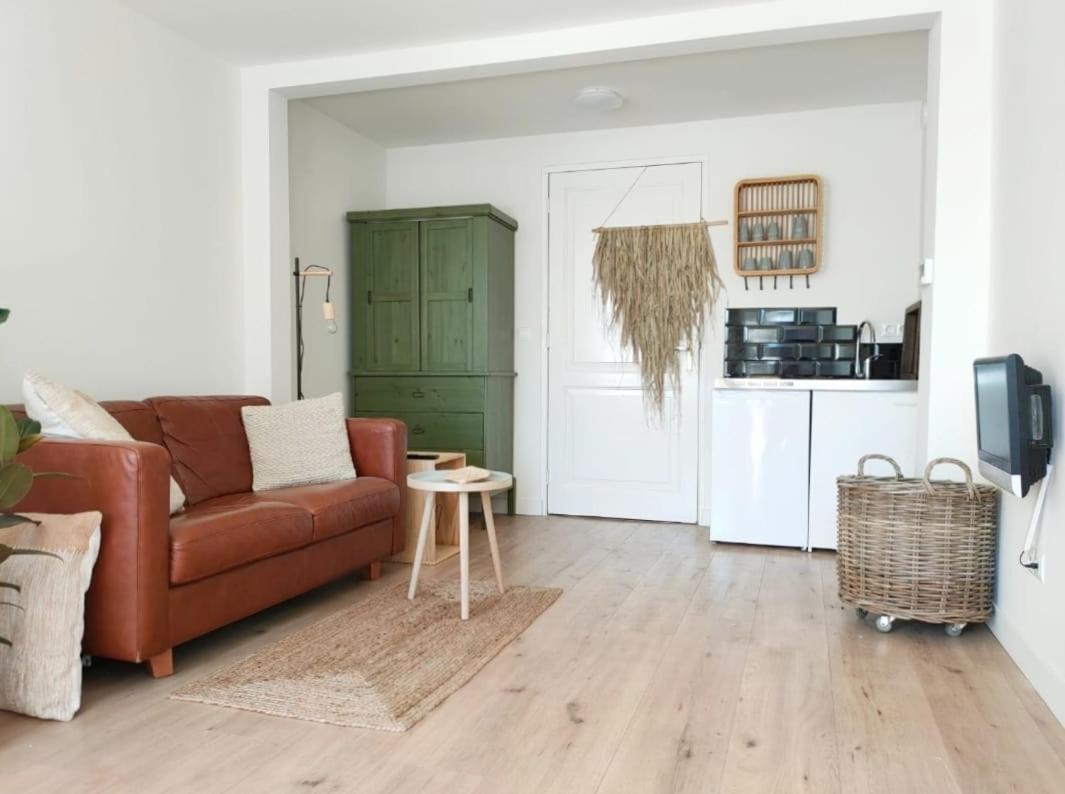 Cosy Tiny House In Bollenstreek Vlakbij Het Strand Lisse Exterior foto